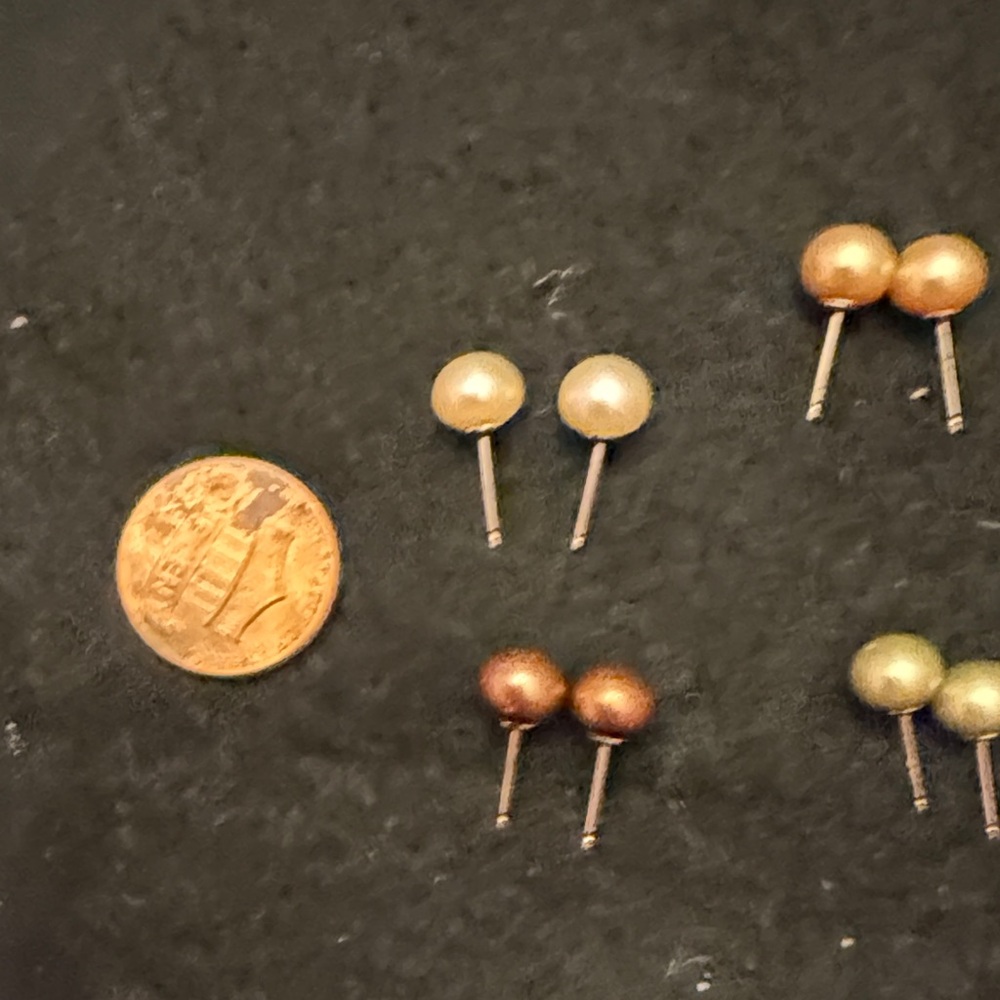 Elegant Multi-Color Faux Pearl Stud Earrings Set of 6 - Picture 4 of 7
